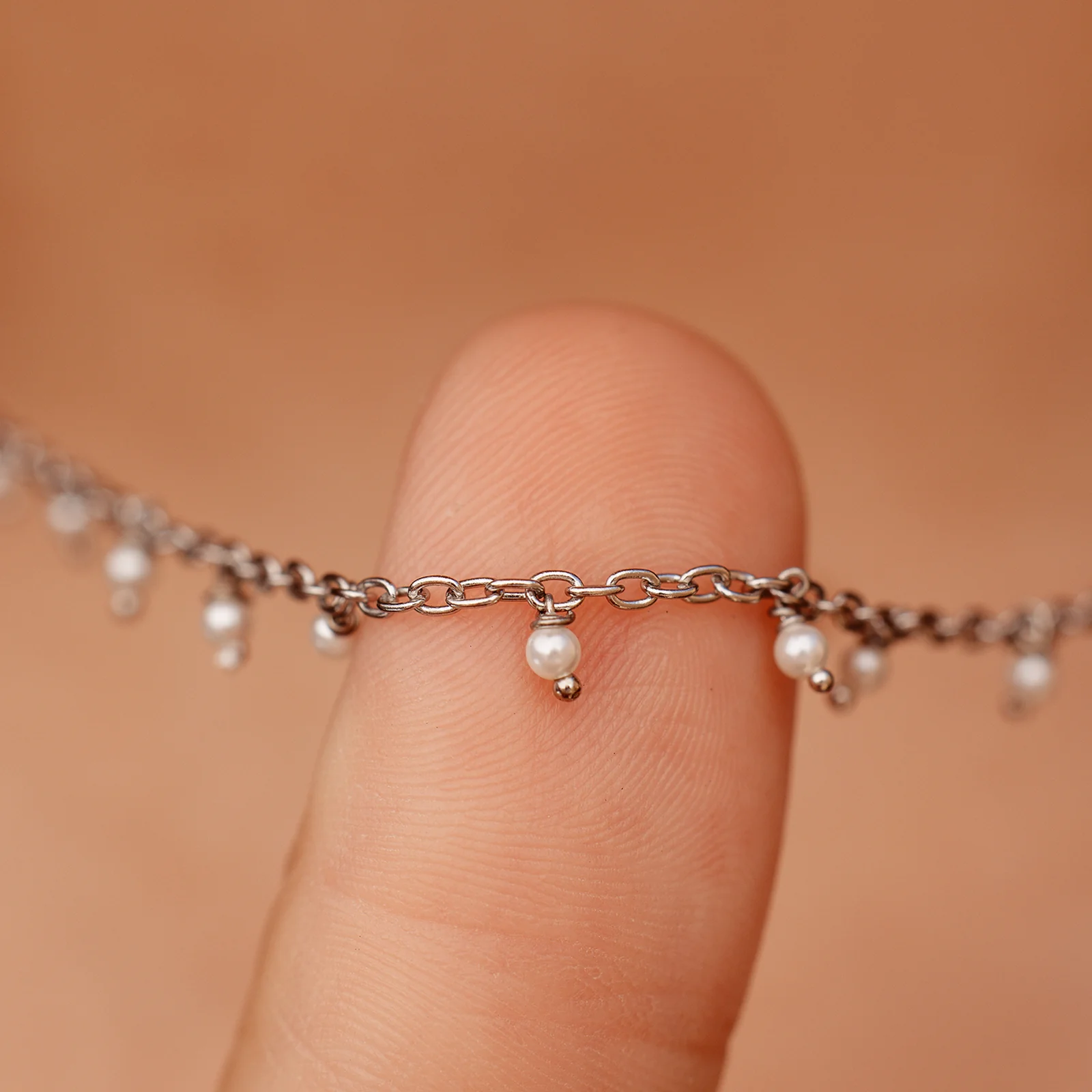 Hanging Pearl Beaded Choker - Image 5