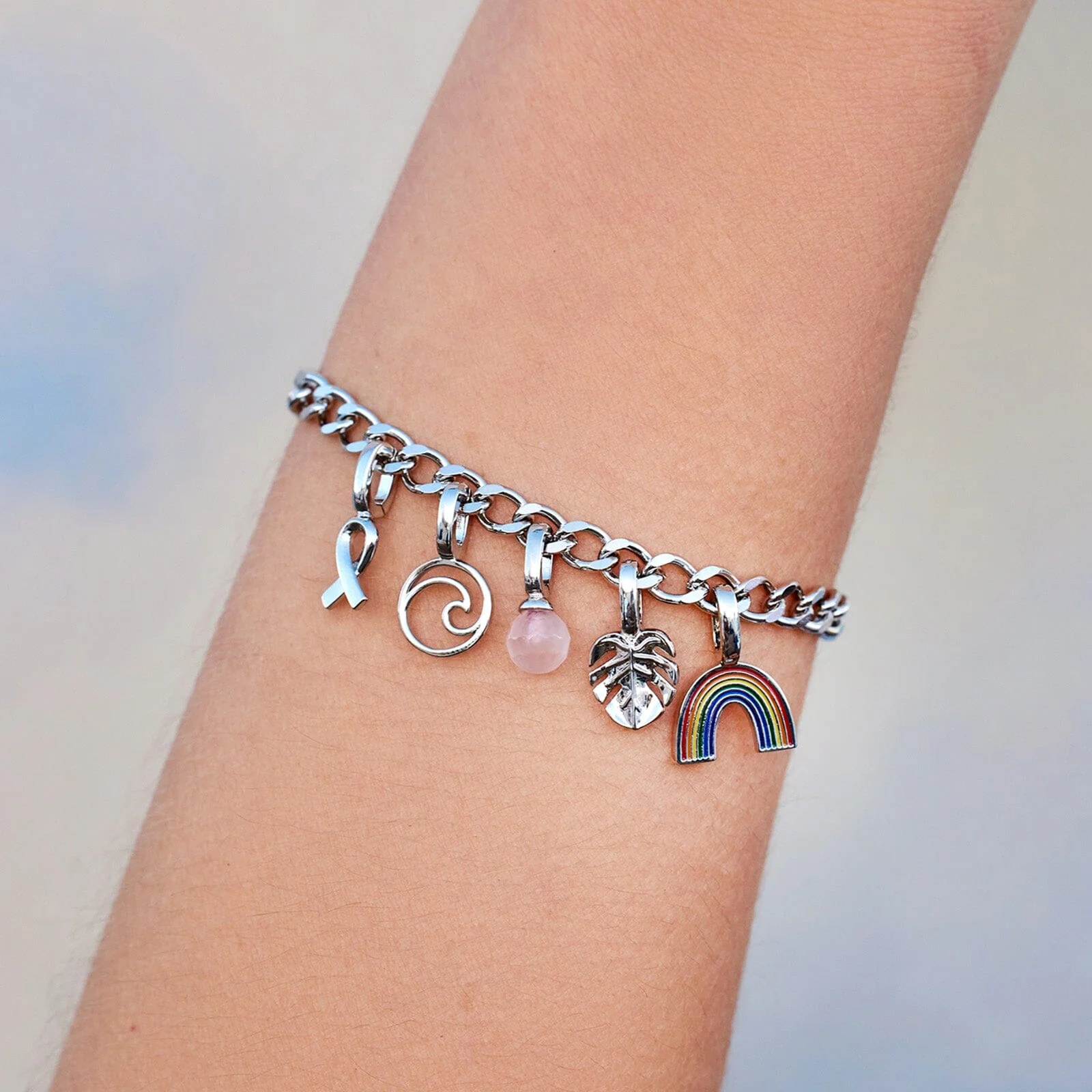 Harper Curb Chain Bracelet - Image 4