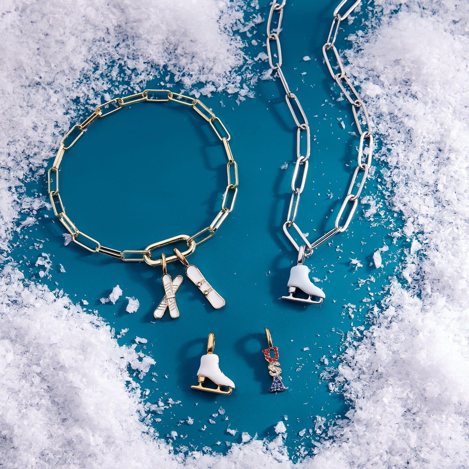 Harper Skis Charm - Image 4