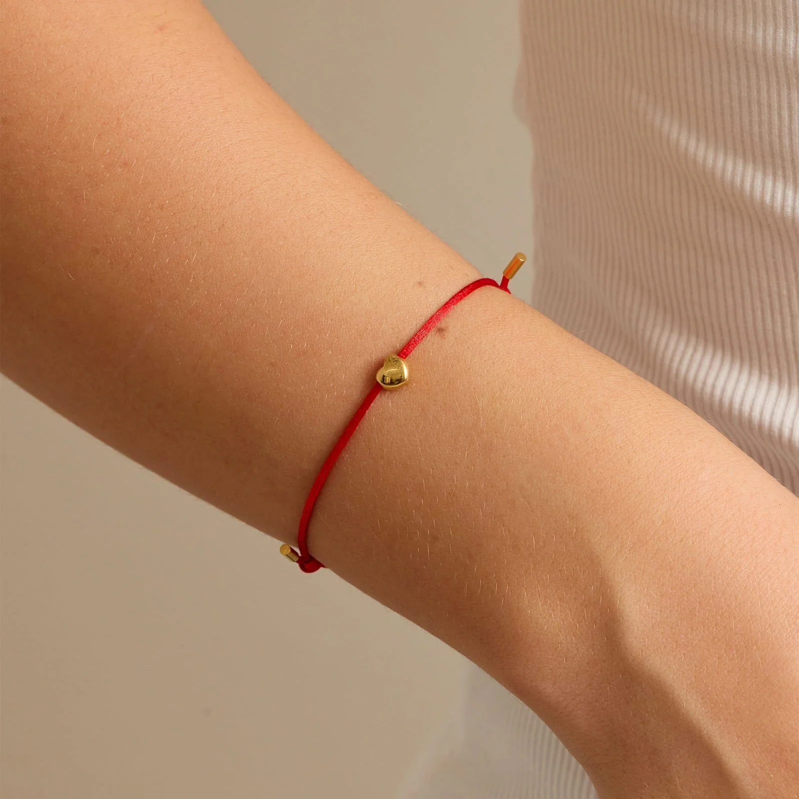 Lydia Heart Charm Bracelet - Image 3